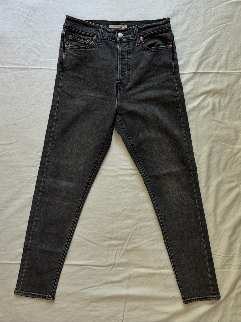 Levi’s Wedgie Skinny Black High Rise Jeans W29 Button Fly